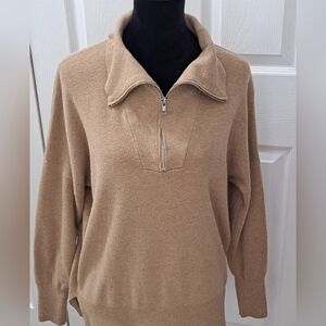 Abercrombie & Fitch Soft AF Collection Men's Beige Sweater  Size XS